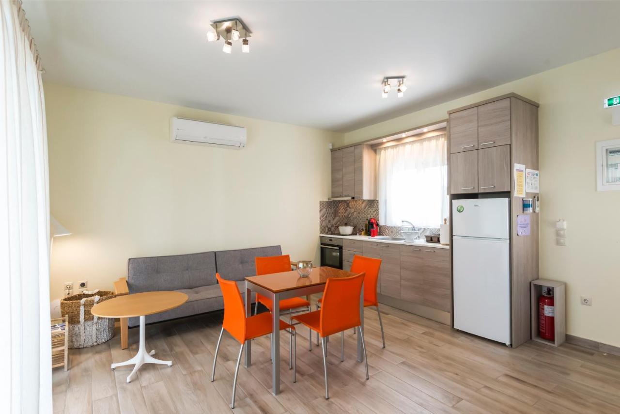 Venus Villa With Private Pool, 2Min To The Beach Финикунда Экстерьер фото