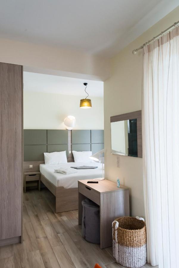 Venus Villa With Private Pool, 2Min To The Beach Финикунда Экстерьер фото